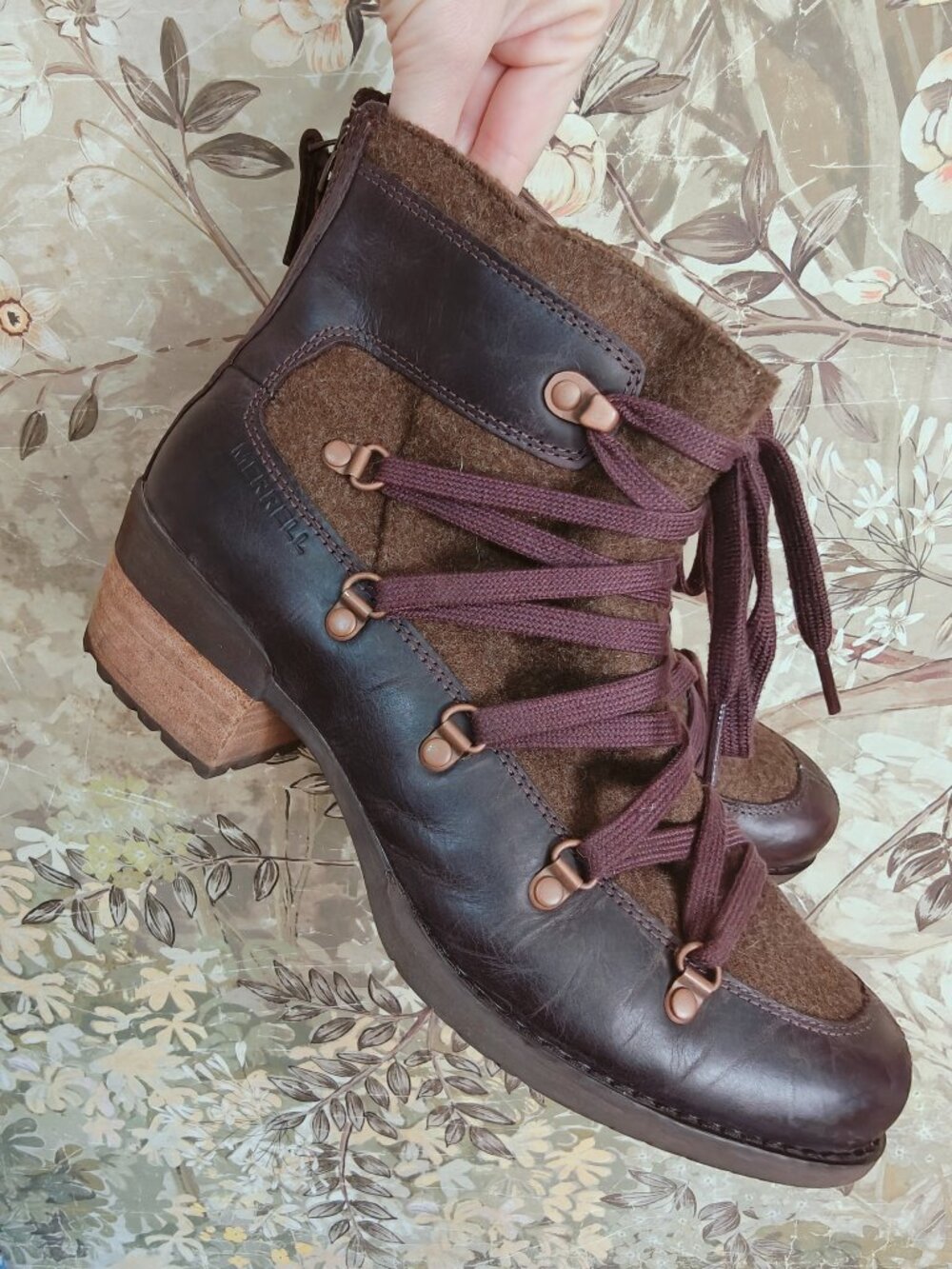 Merrell Shiloh II Warm Leather Felt Lace Up Boots Burgundy 8.5